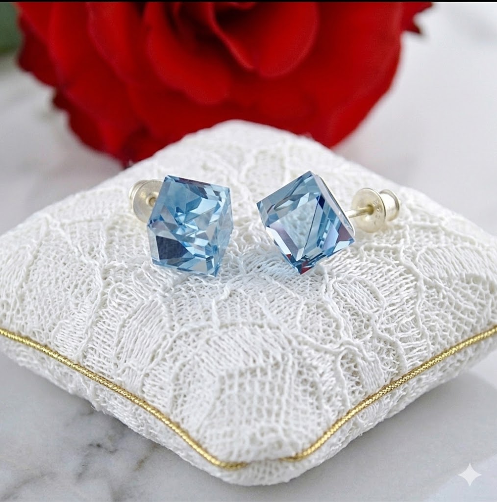 KOLCZYKI Cube crystal Swarovski®